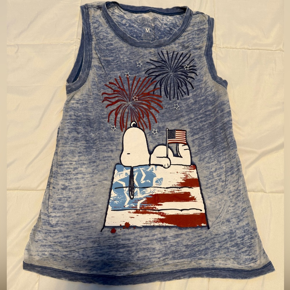Womens Blue Sleeveless Snoopy USA Flag Tank Top